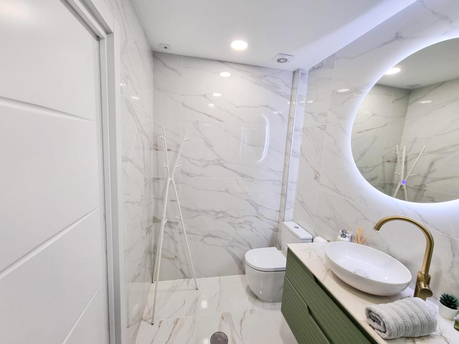 Spectacular Sea Views Torremolinos Apartment ภายนอก รูปภาพ
