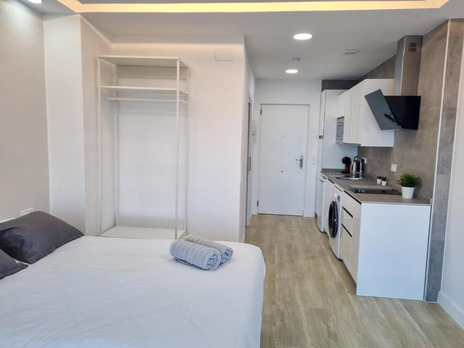 Spectacular Sea Views Torremolinos Apartment ภายนอก รูปภาพ